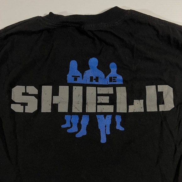 WWE “Hounds of Justice, The Shield” T-Shirt - Picture 4 of 4